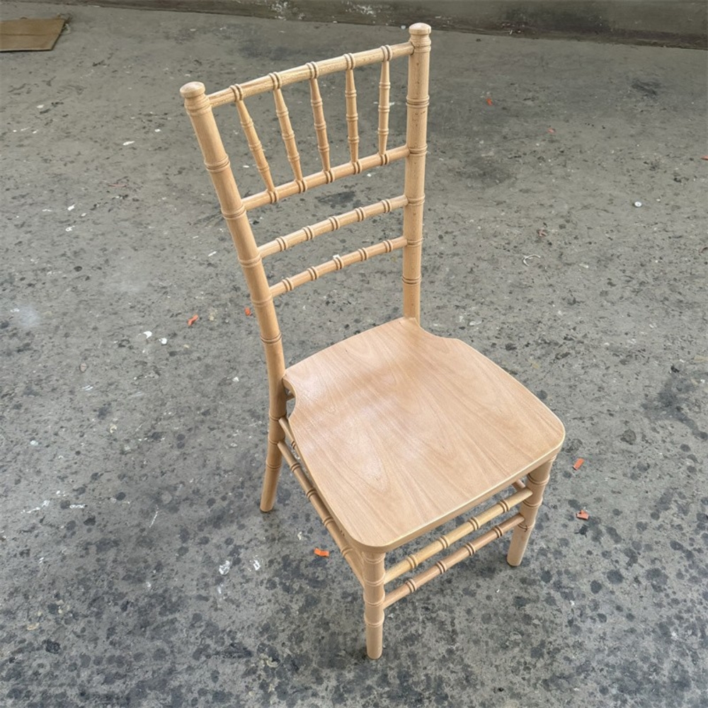 Chiavari Chair &ndash; Limewash