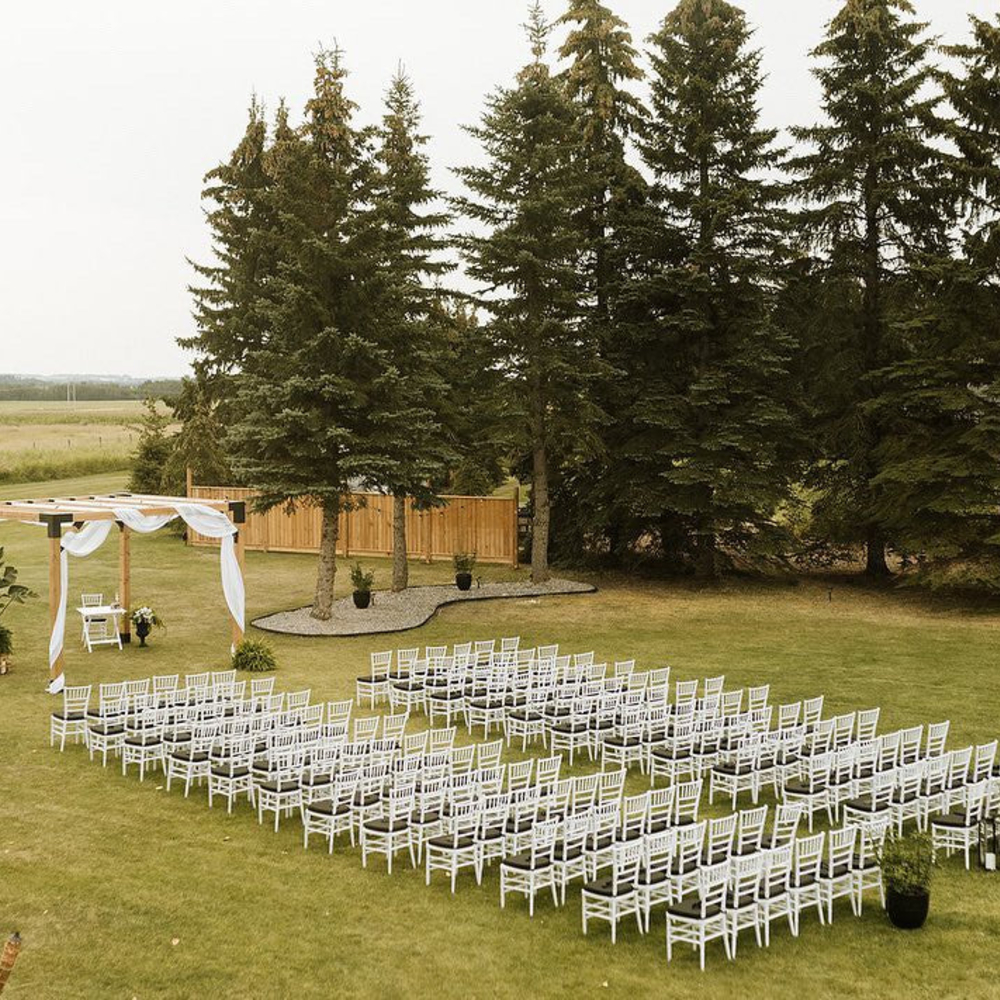 Resin Chiavari Chair &ndash; White