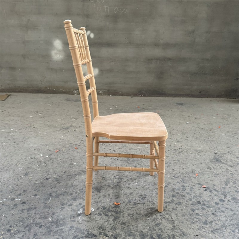 Chiavari Chair &ndash; Limewash