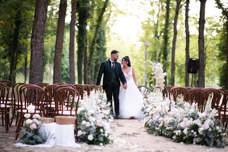 Starry Courtyard – Minimalist Light Luxury Outdoor Wedding Dinner