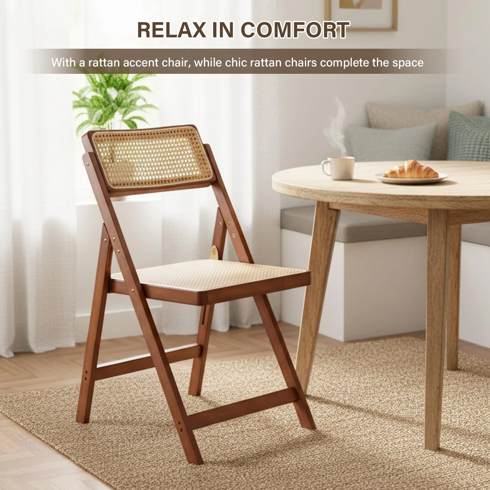 Sedia pieghevole in noce scuro con sedile e schienale in rattan
