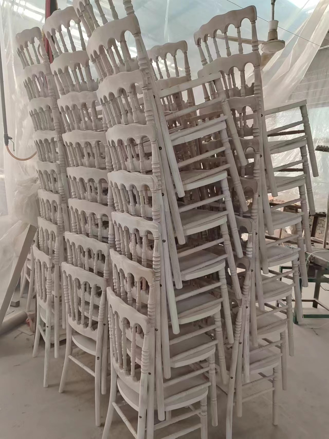 Napoleon Wedding Chair -White