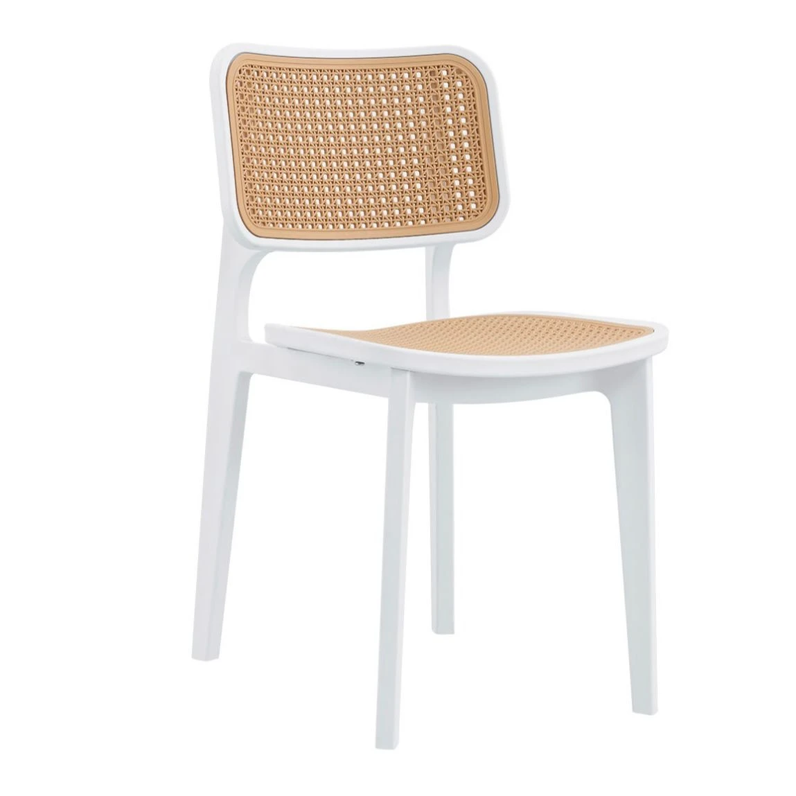 Sedia in resina e rattan